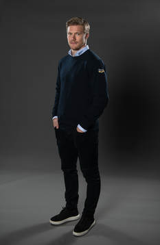 s  Simon Önerud