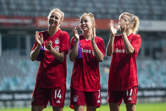 Amanda Ilestedt, Giulia Gwinn and Kathrin Hendrich of