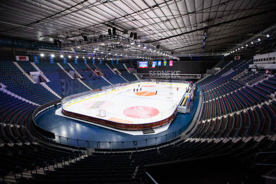 Generell vy över Hovets Isstadion