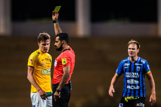 Falkenbergs Kirill Pogrebnyak tilldelas en varning av