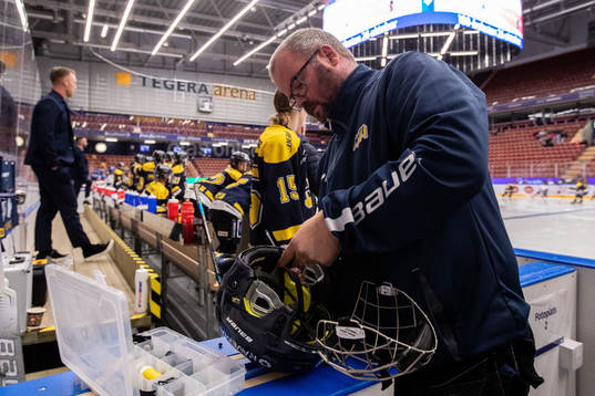 s materialförvaltare Per Håkansson