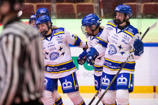 Leksands Nicole Hall jublar
