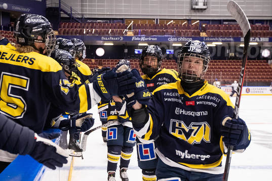 Anna Borgqvist jublar