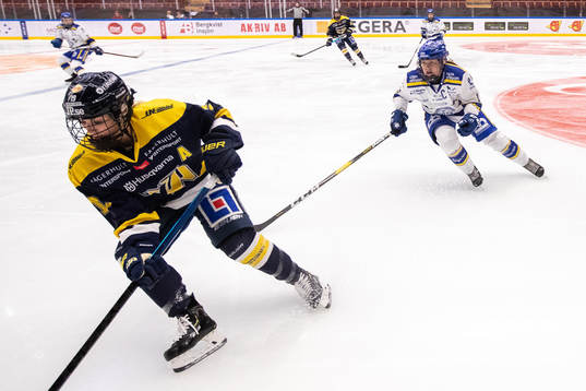 s Kaitlyn Tougas och Leksands Hanna Sköld