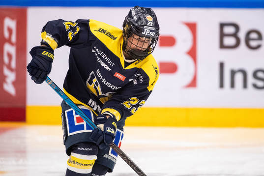 s Sanni Hakala