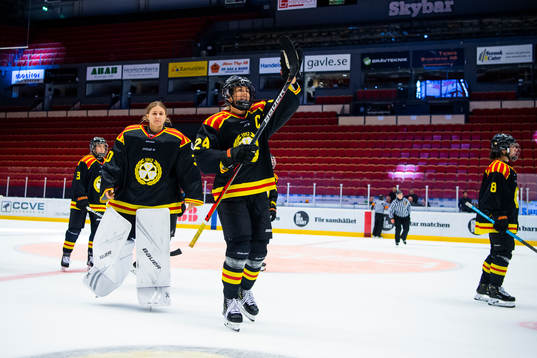 Brynäs Erika Grahm jublar