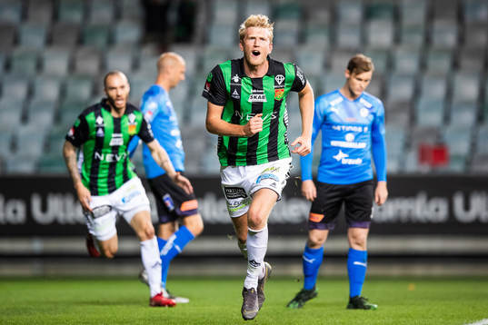 GAIS Carl Elfgren Nyström jublar
