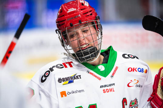 Modos Olivia Carlsson deppar