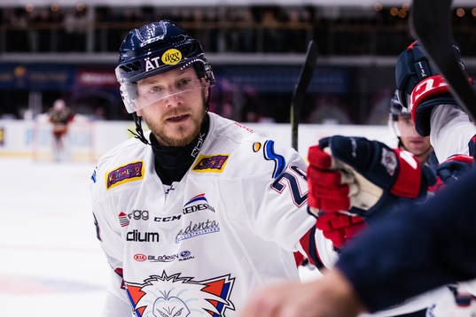 Linköpings Jaakko Rissanen jublar