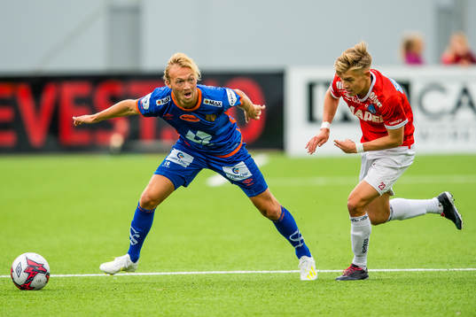 Jørgen Hatlehol of Aalesund and Martin Tangen Vinjor of