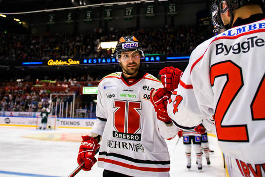 Örebros Ludvig Rensfeldt jublar