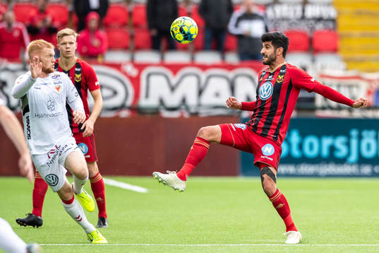 Östersunds Rewan Amin och Kalmars Nils Fröling