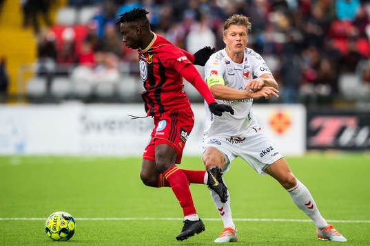 Östersunds Jordan Attah Kadiri och Kalmars Viktor Elm