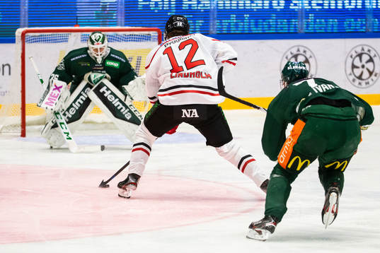 Örebros Max Lindholm
