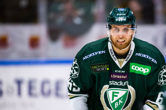 Färjestads Vojtech Mozik deppar