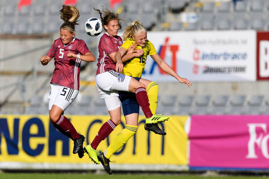 Sveriges Wilma Leidhammar och Tysklands Annika Wohner