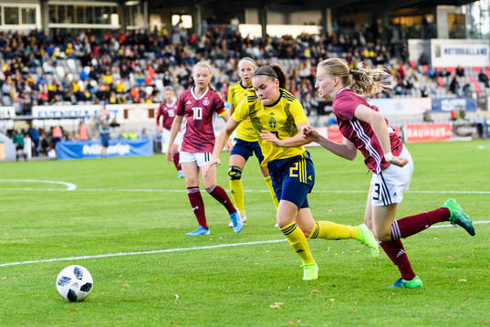 Sveriges Hanna Wijk och Tysklands Muriel Kroflin