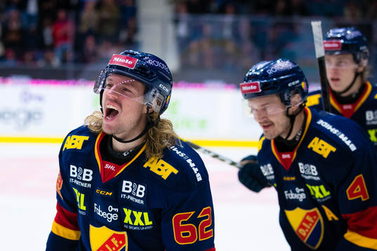 Djurgårdens Manuel Ågren jublar