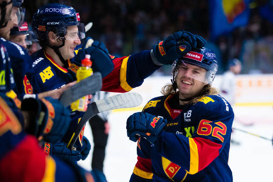 Djurgårdens Manuel Ågren jublar