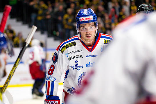 Oskarshamns Simon Després fick matchstraff för headbutting