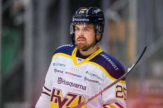 s Axel Holmström