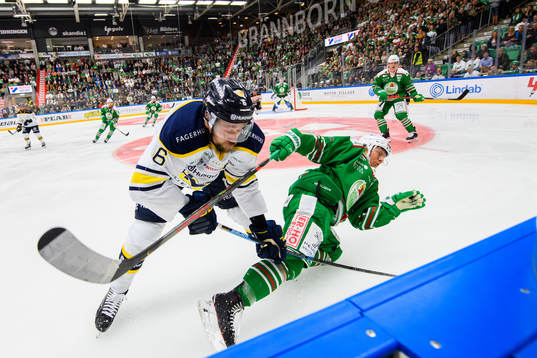 s Christoffer Persson och Rögles Daniel Bertov