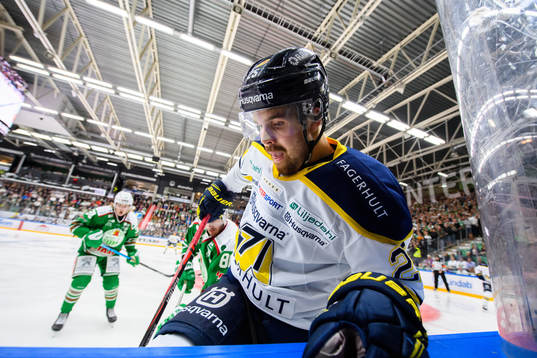 s Axel Holmström