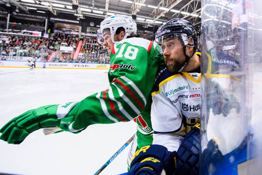 s Christoffer Persson