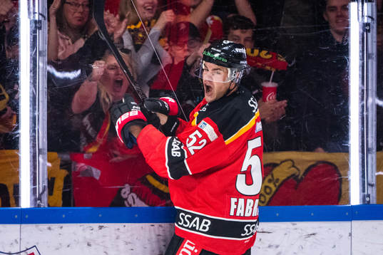 Luleås Karl Fabricius jublar