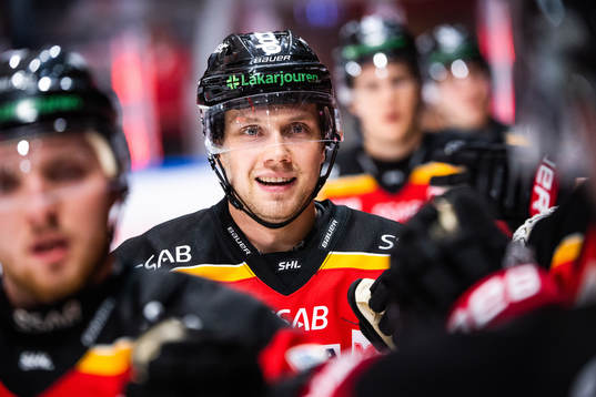 Luleås Petter Emanuelsson jublar