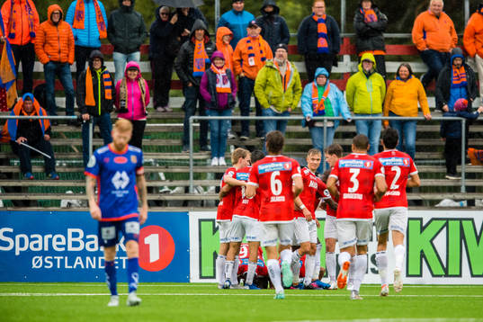 Players of Kongsvinger celebrates