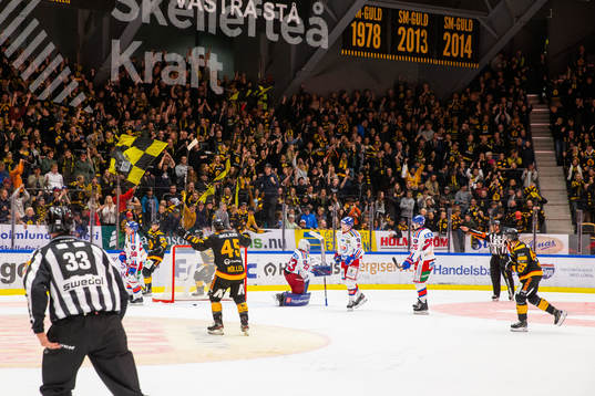 Skellefteås spelare jublar