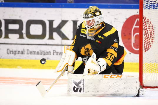 Skellefteås målvakt Gustaf Lindvall