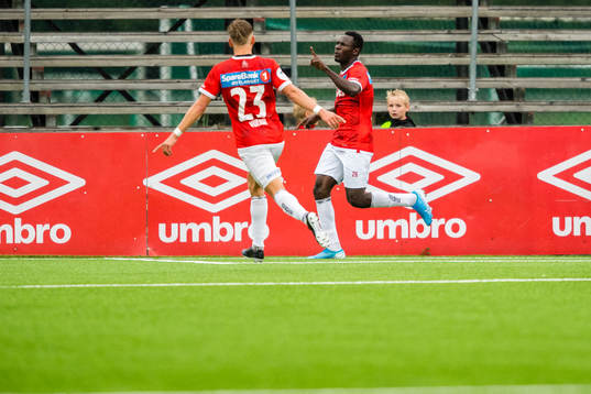 Shuaibu Lalle Ibrahim of Kongsvinger celebrates