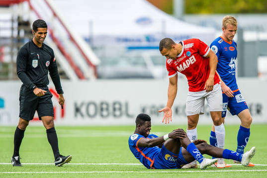 Pape Habib Gueye of Aalesund and Edvard Skagestad of