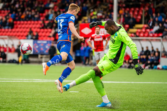 Torbjørn Agdestein of Aalesund and Ali Nadhoim Ahamada of