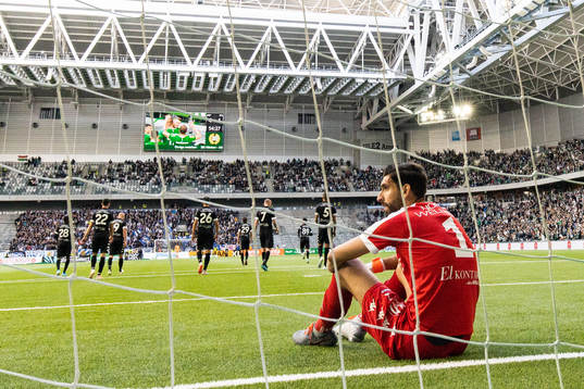 IFK Göteborgs målvakt Ioannis Anestis deppar