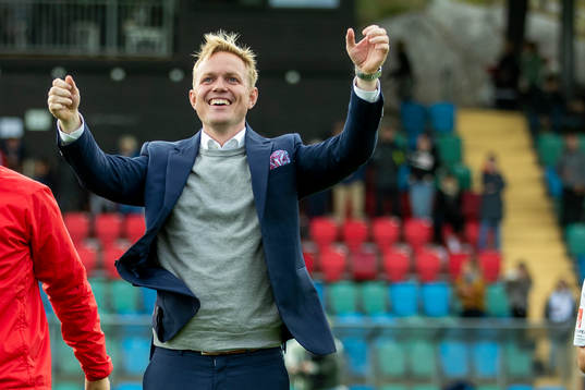 Rosengårds tränare Jonas Eidevall  jublar