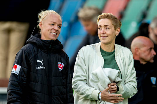 Rosengårds sportchef Therese Sjögran och Caroline Seger