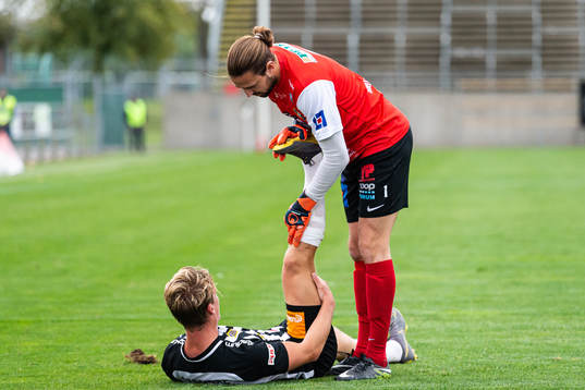 Landskronas Robin Hofsö har krampkänningar och får