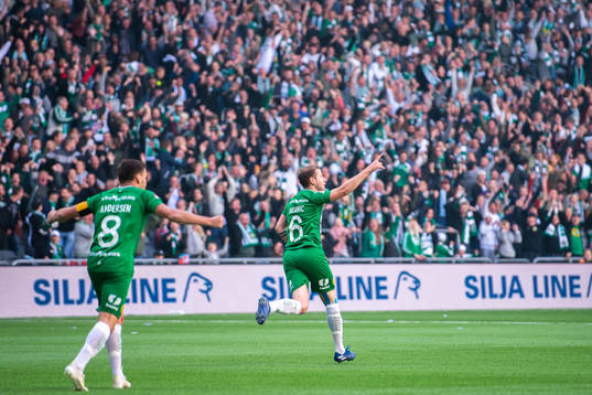 Hammarbys Darijan Bojanic jublar