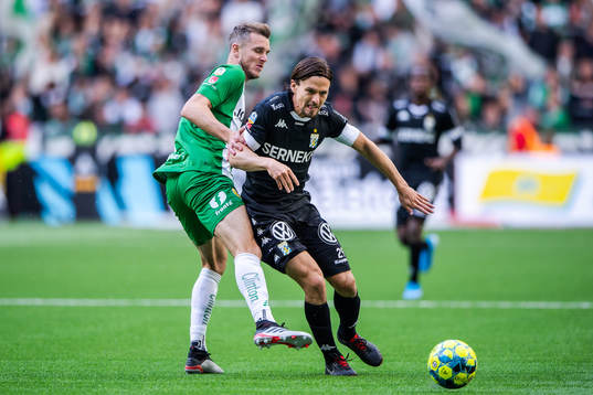 Hammarbys Richard Magyar och IFK Göteborgs Lasse Vibe