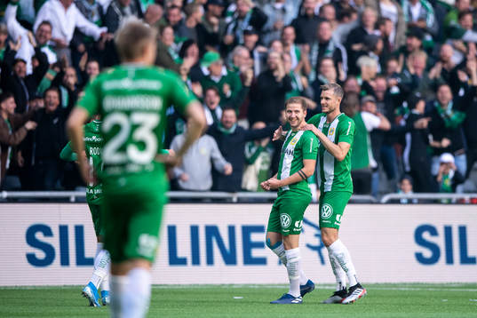 Hammarbys Darijan Bojanic jublar