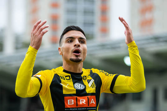 Häckens Ahmed Yasin reagerar