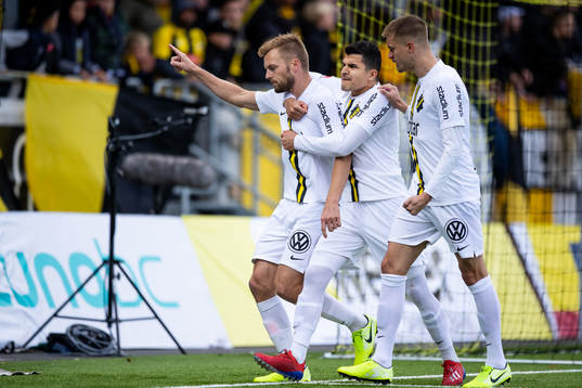 s Sebastian Larsson jublar