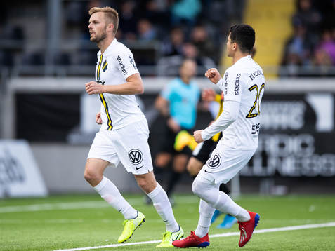s Sebastian Larsson jublar