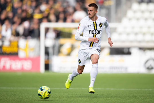 s Rasmus Lindkvist