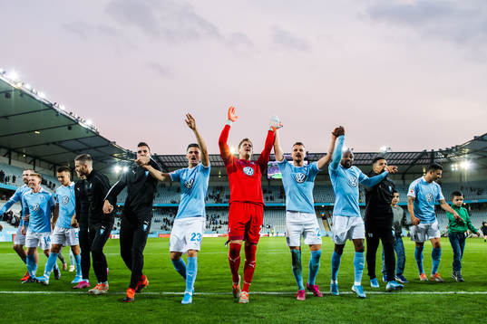 Malmö FFs spelare jublar