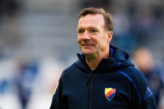Djurgårdens tränare Kim Bergstrand innan fotbollsmatchen