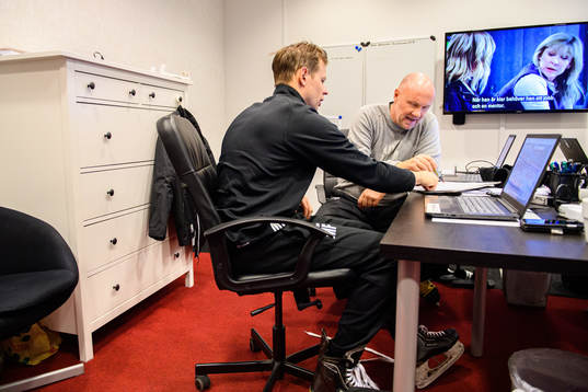 Assisterande tränare Martin Filander och tränare Peter